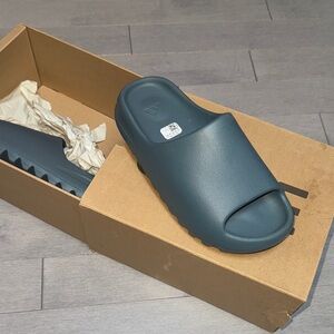 Yeezy Dark Gray Slide Sandals